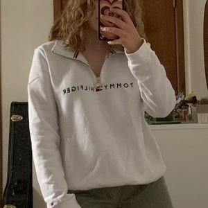 White Quarter Zip Tommy Hilfiger Sweatshirt